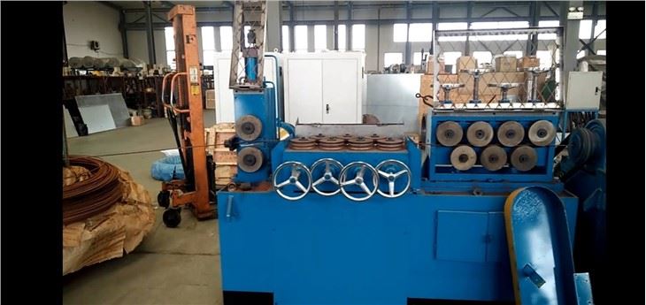 High Efficiency Wire Rod Coil Opening Peeling Cutting Straightening To Bar Turning Producing Line