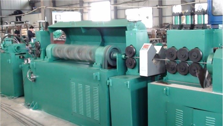 High Efficiency Wire Rod Coil Opening Peeling Cutting Straightening To Bar Turning Producing Line