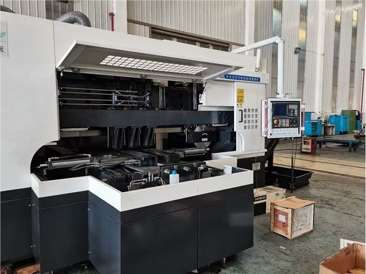 Advanced Sustainable CNC Sawing And Milling Machine in CHINA
