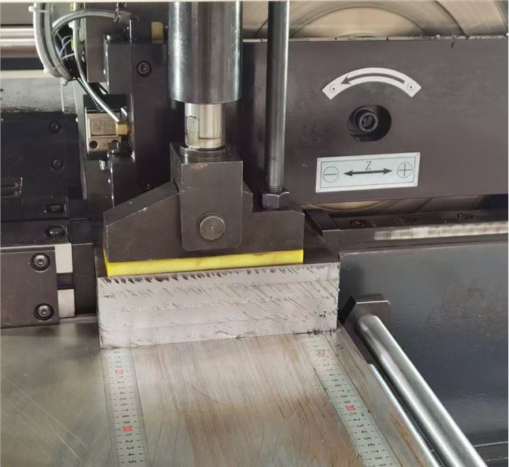 New Product&Lower Price CNC Sawing And Milling Machine From China