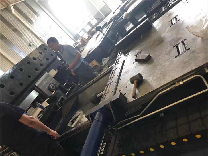 Super Accuracy CNC Steel Sawing And Milling Machine With Best Price